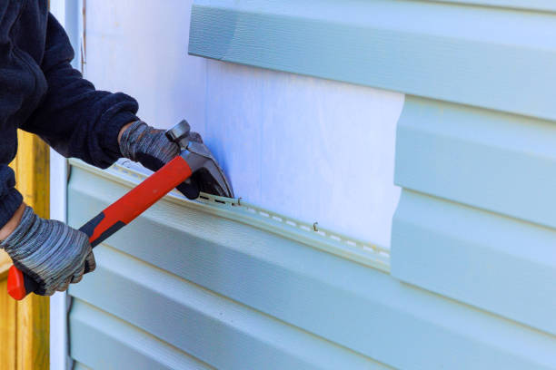 Trusted Storm Damage Siding Repair service in Lakeview, OR - Creative Siding